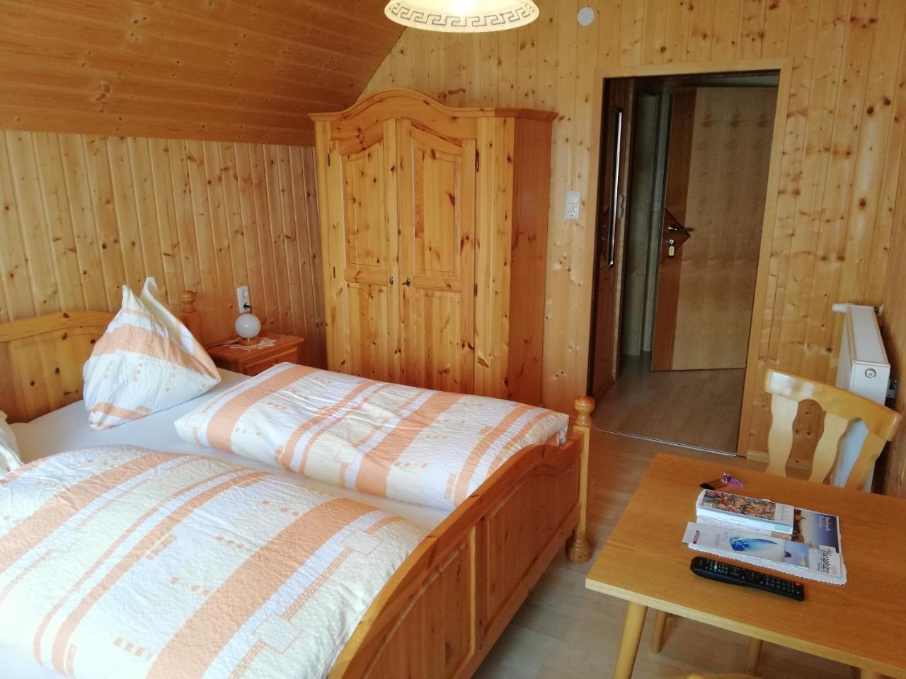 Raffelwirt Hotel Deutschgriffen Bagian luar foto